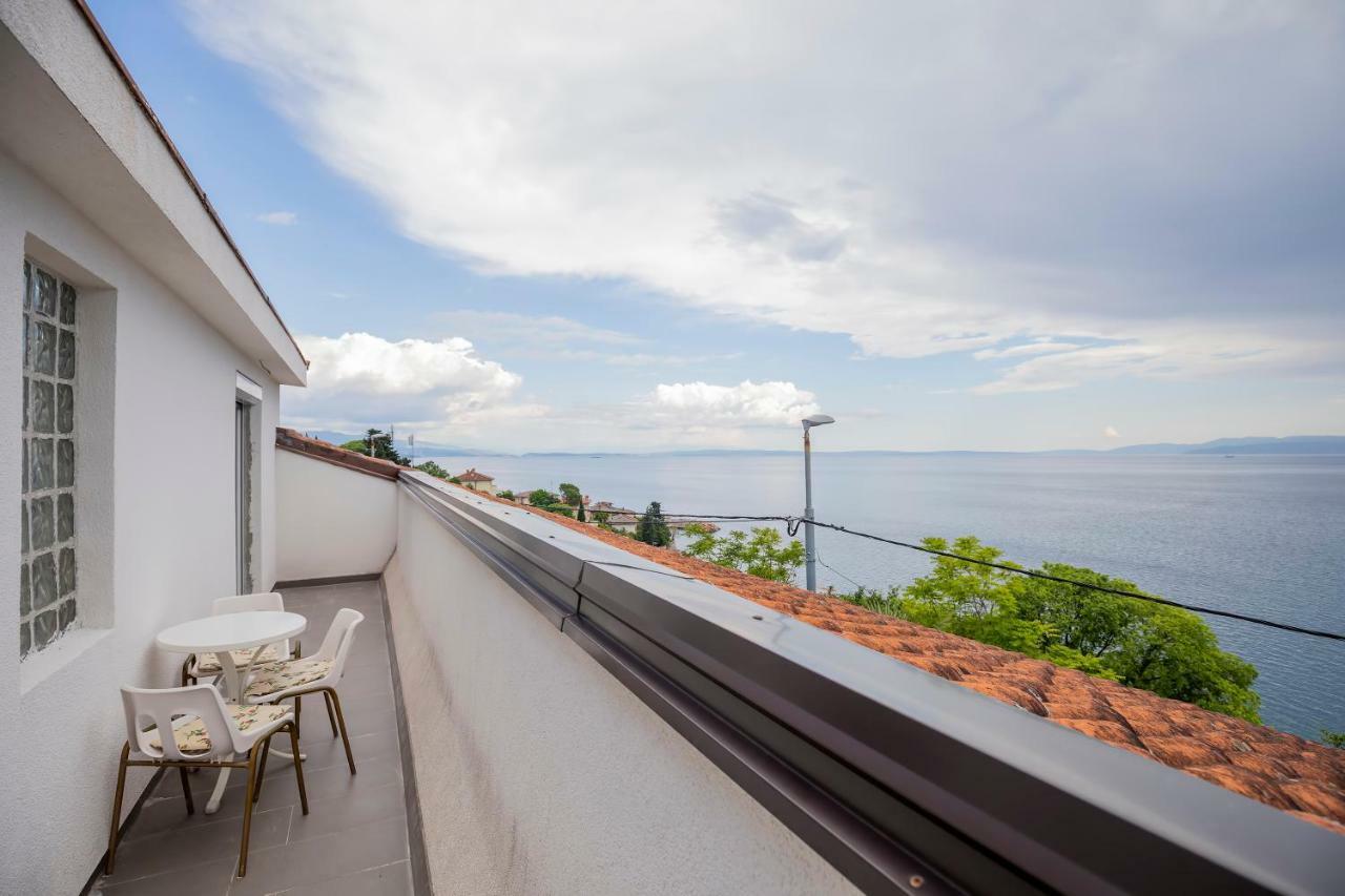 Duplex Apartment Lucia Rijeka Buitenkant foto